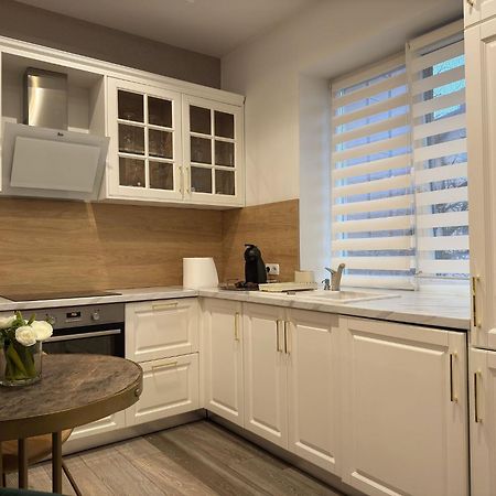 Apartament De Lux Central Satu Mare Exteriör bild
